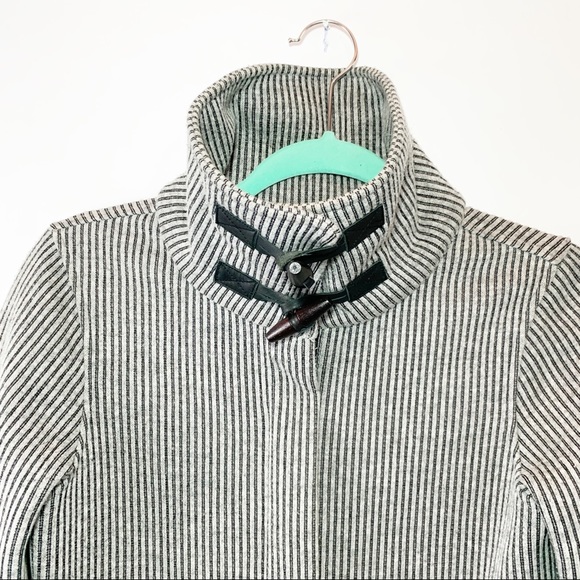 Roots Canada long striped toggle funnel neck coat - Picture 4 of 9